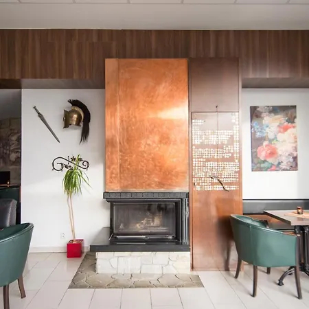 Troja Konukevi Lipany